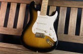 Fender 50th Anniversary American Deluxe Stratocaster Sunburst 2004-9.jpg